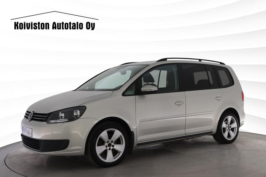 Volkswagen Touran vaihtoauto