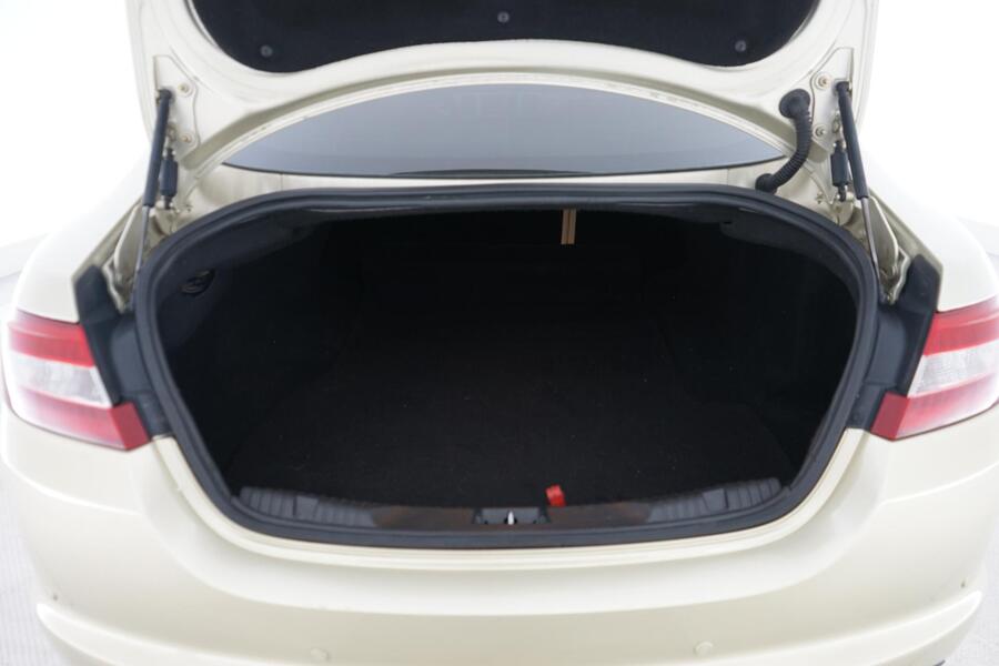 Jaguar XF vaihtoauto