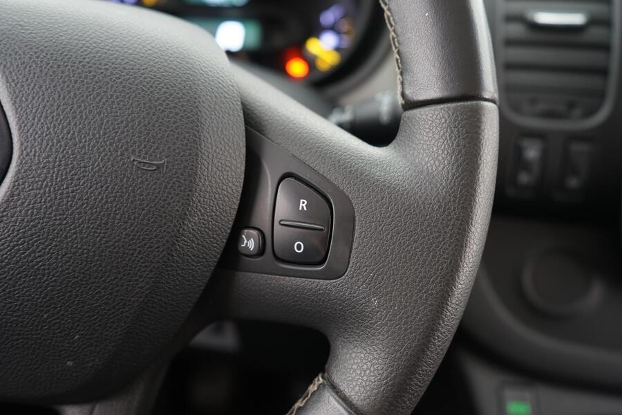 Renault Trafic vaihtoauto