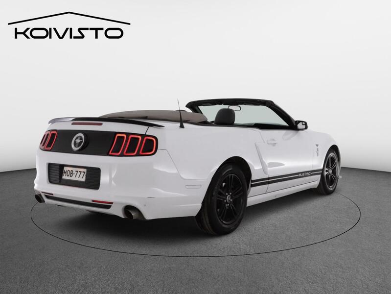 Ford USA Mustang vaihtoauto