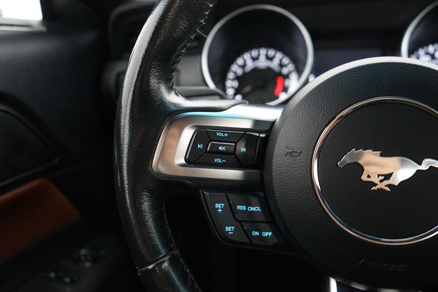 Ford USA Mustang vaihtoauto