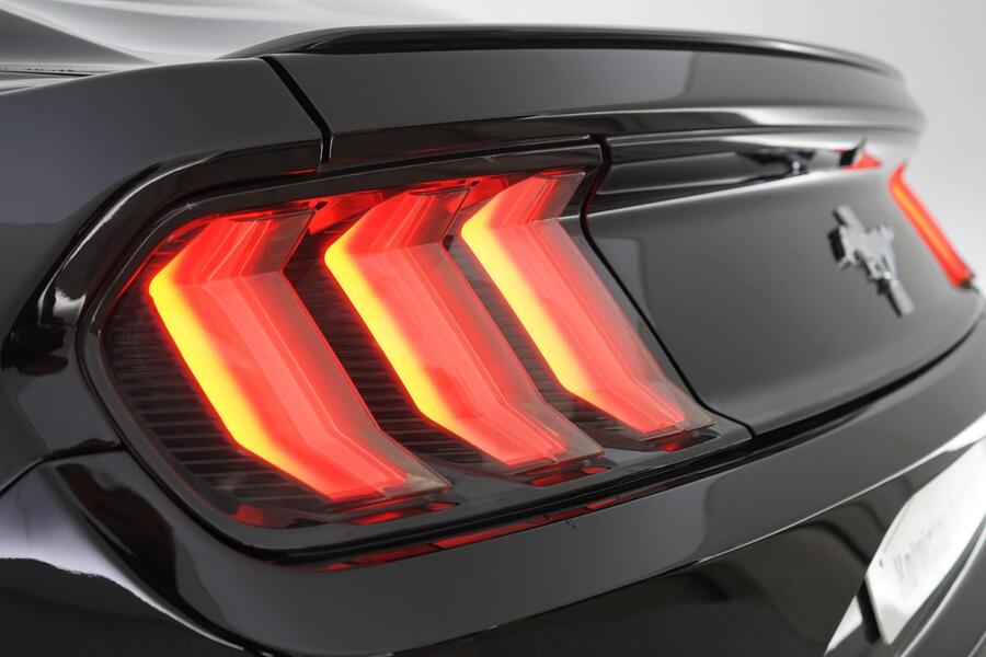 Ford USA Mustang vaihtoauto