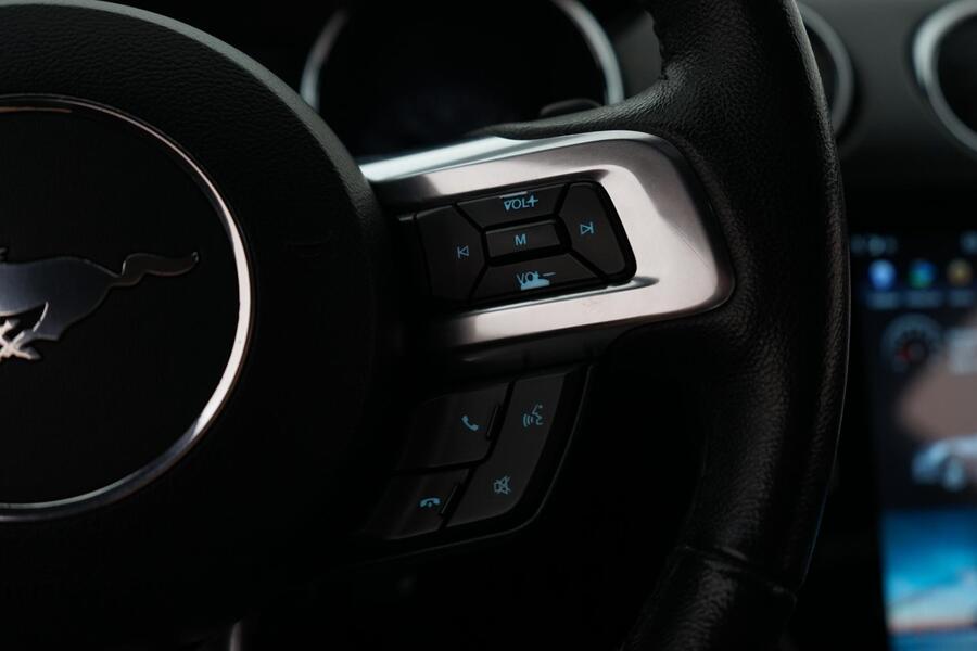 Ford USA Mustang vaihtoauto