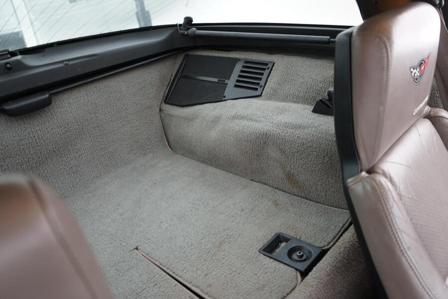 Chevrolet Corvette vaihtoauto