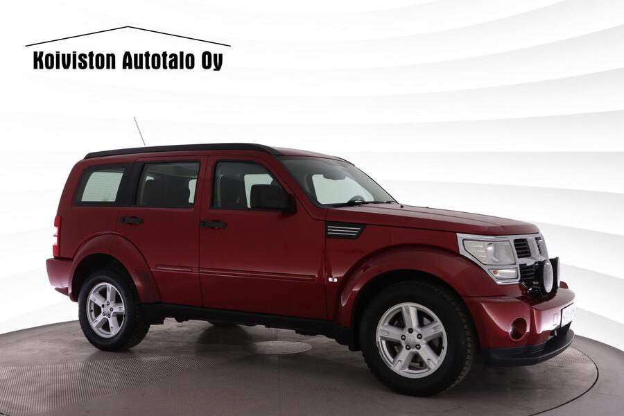 Dodge Nitro vaihtoauto