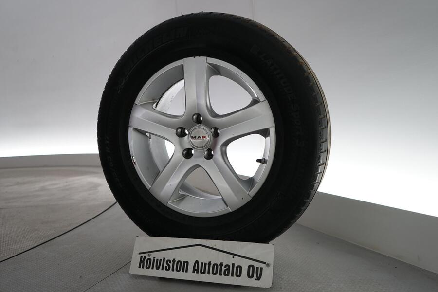 Dodge Nitro vaihtoauto