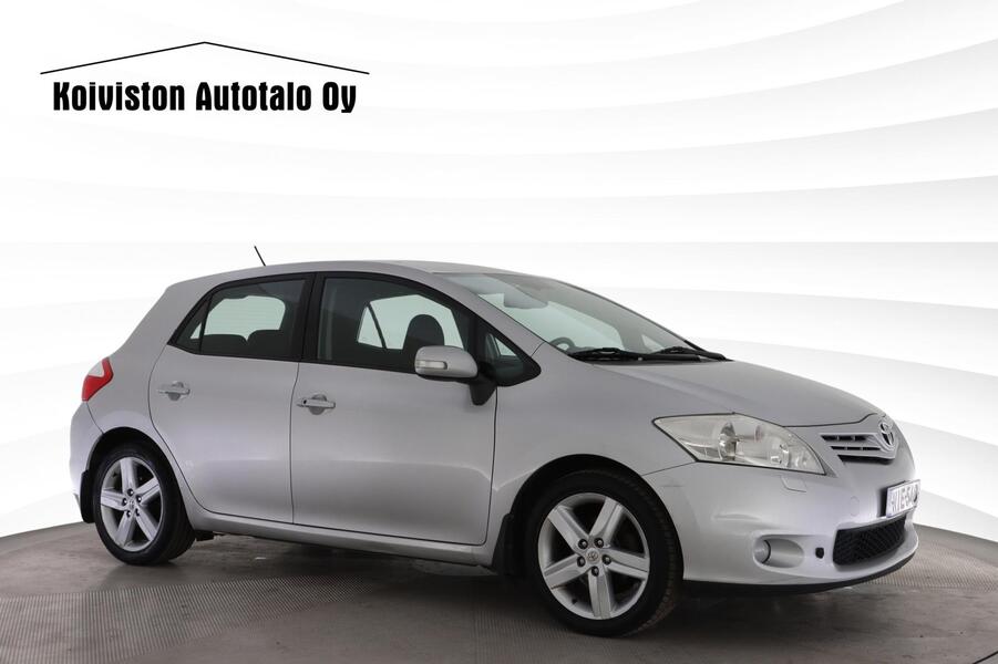 Toyota Auris vaihtoauto