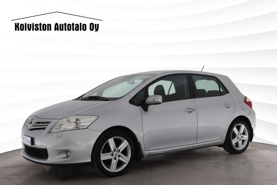 Toyota Auris vaihtoauto