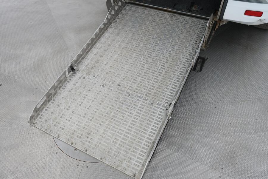 Ford Tourneo Connect vaihtoauto