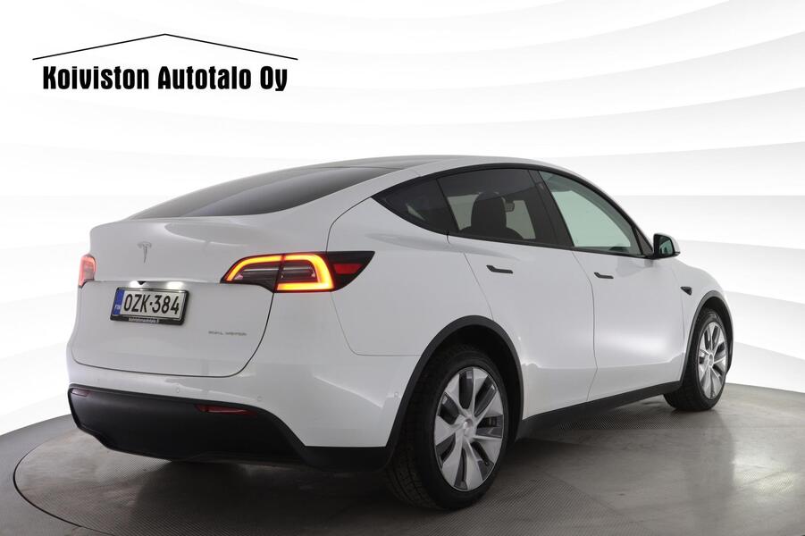 Tesla Model Y vaihtoauto