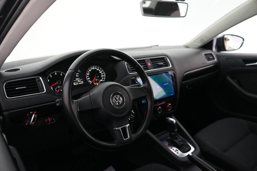 Volkswagen Jetta vaihtoauto