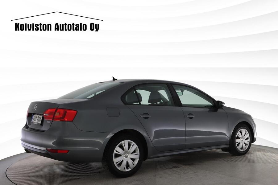 Volkswagen Jetta vaihtoauto