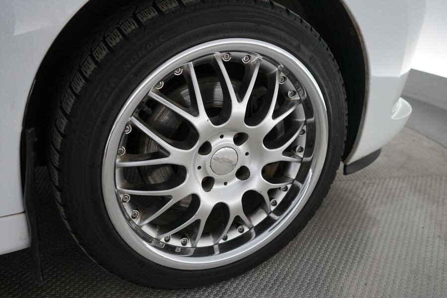 Peugeot 207 vaihtoauto