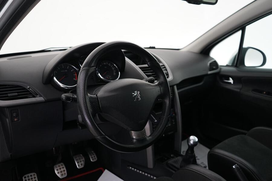 Peugeot 207 vaihtoauto