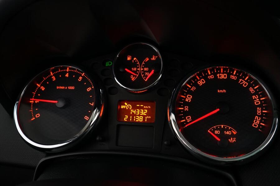 Peugeot 207 vaihtoauto