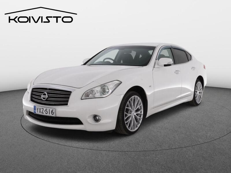 Nissan Fuga vaihtoauto