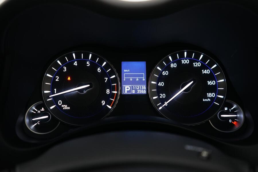 Nissan Fuga vaihtoauto