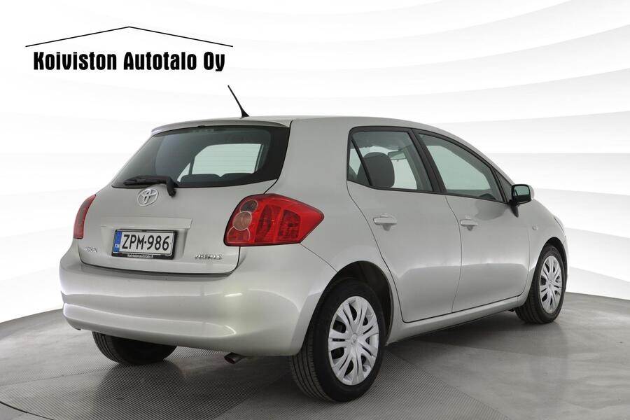 Toyota Auris vaihtoauto