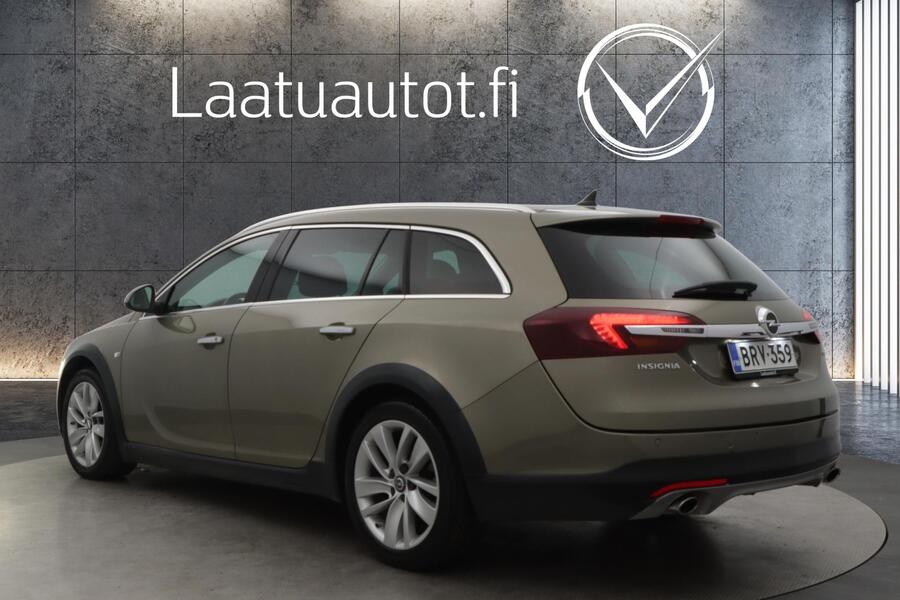 Opel Insignia vaihtoauto