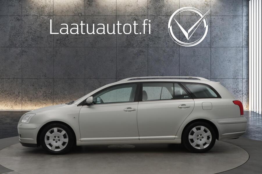 Toyota Avensis vaihtoauto