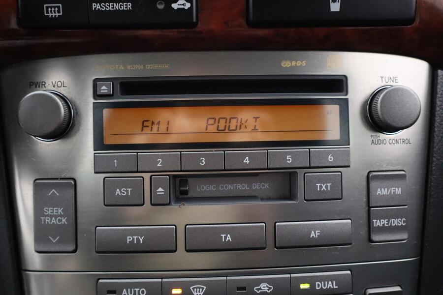 Toyota Avensis vaihtoauto