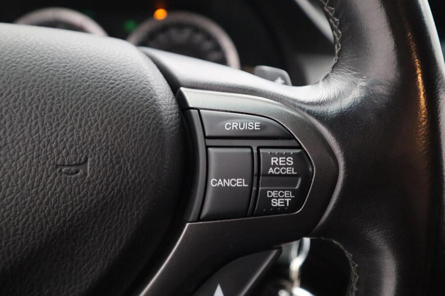 Honda Accord vaihtoauto