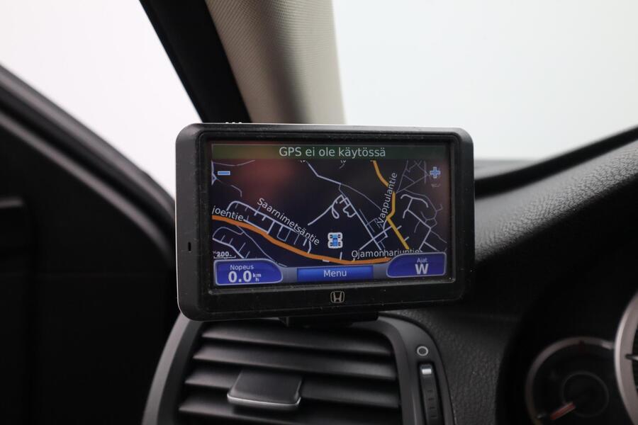 Honda Accord vaihtoauto