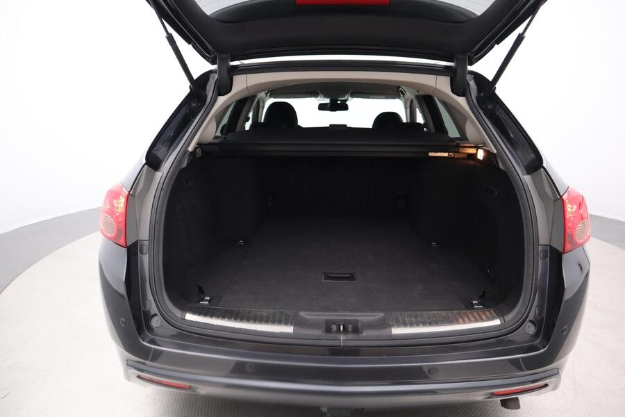 Honda Accord vaihtoauto