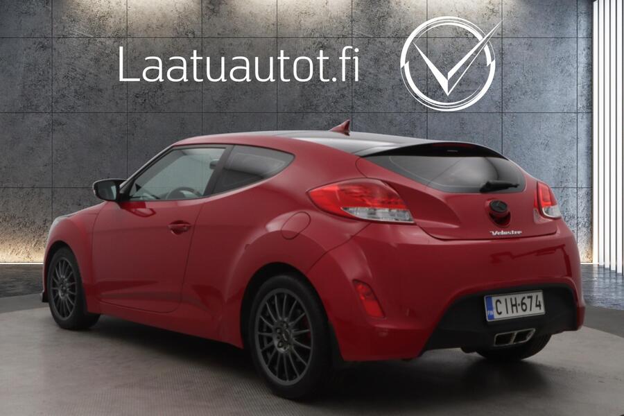 Hyundai Veloster vaihtoauto