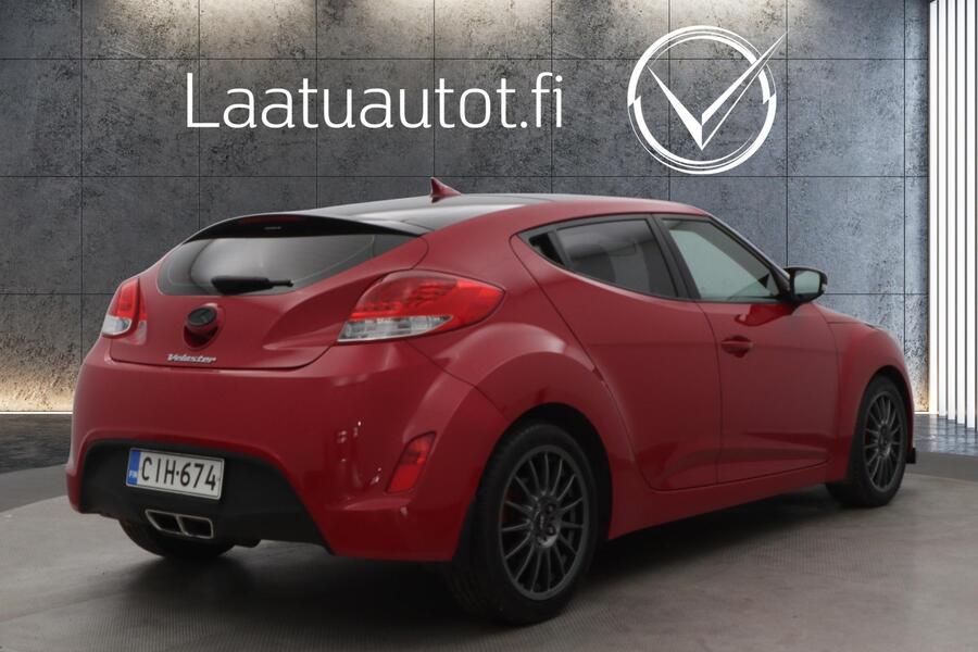Hyundai Veloster vaihtoauto