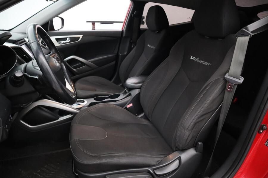 Hyundai Veloster vaihtoauto