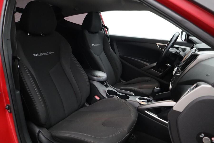 Hyundai Veloster vaihtoauto