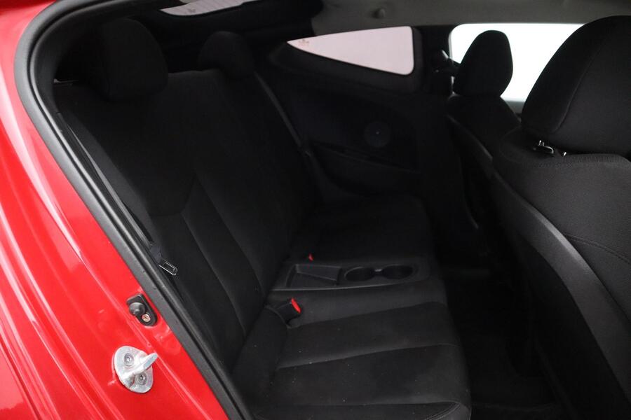 Hyundai Veloster vaihtoauto