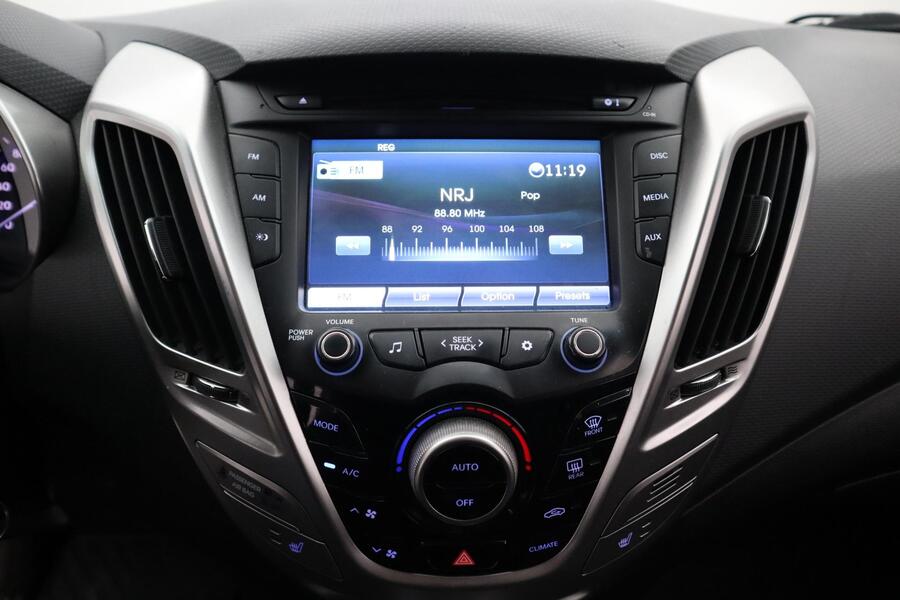 Hyundai Veloster vaihtoauto