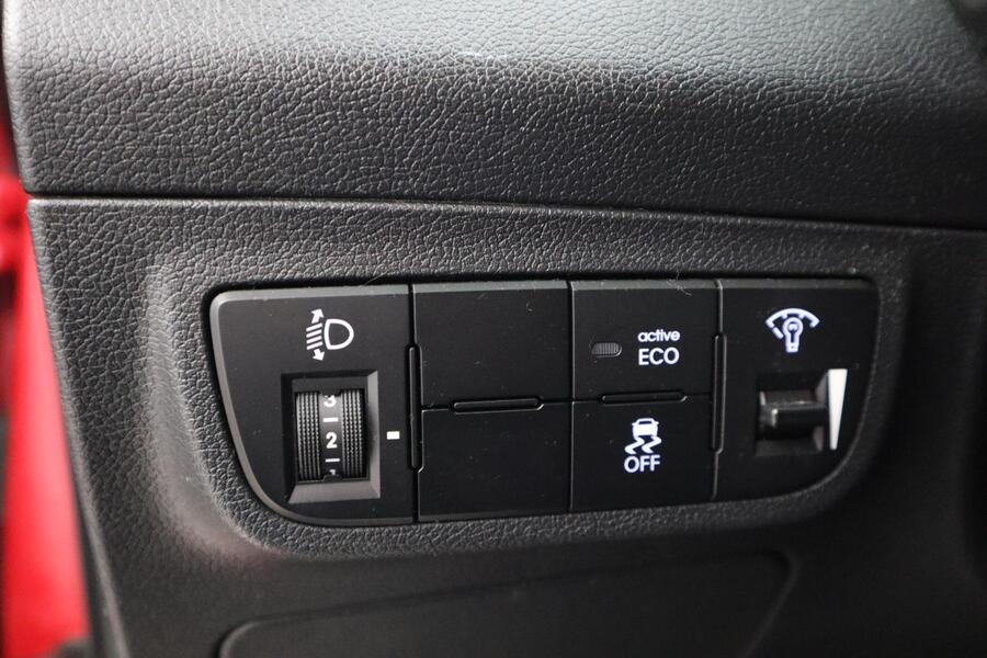 Hyundai Veloster vaihtoauto