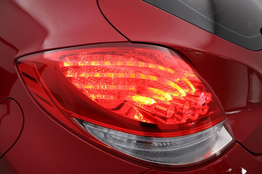 Hyundai Veloster vaihtoauto