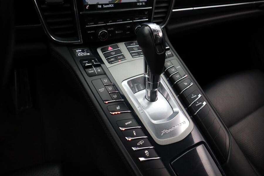 Porsche Panamera vaihtoauto