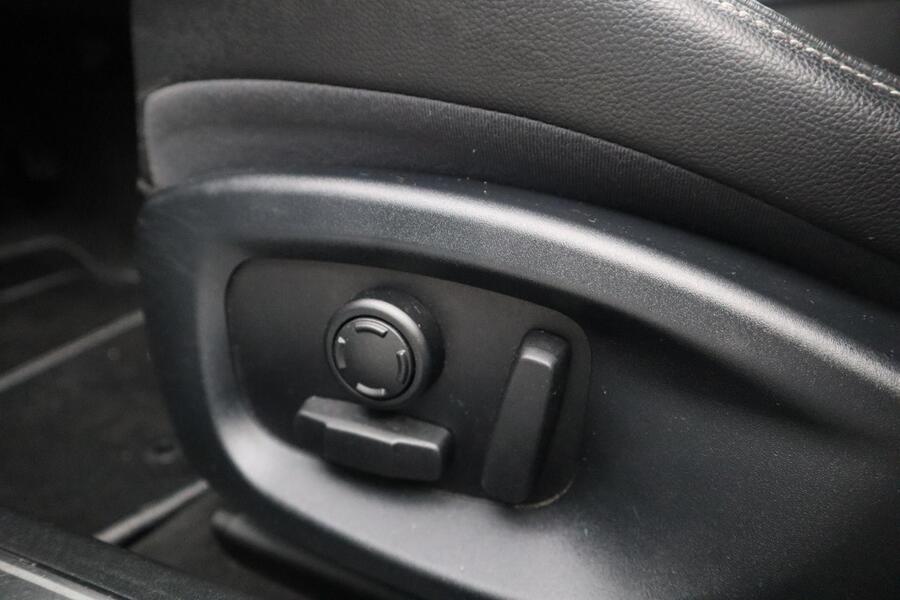 Jaguar XF vaihtoauto