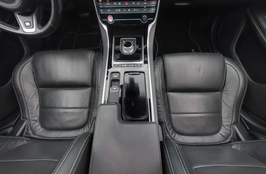 Jaguar XF vaihtoauto