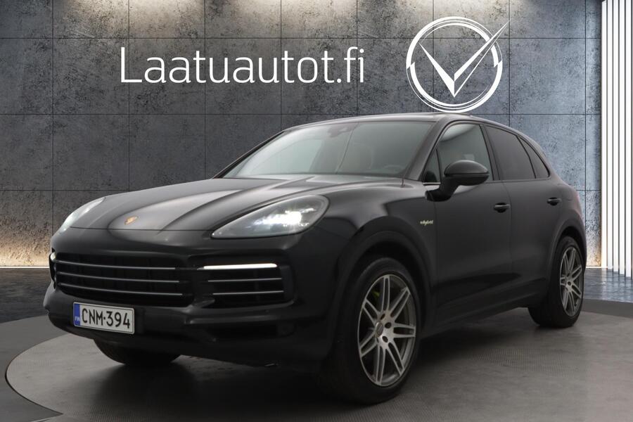 Porsche Cayenne vaihtoauto