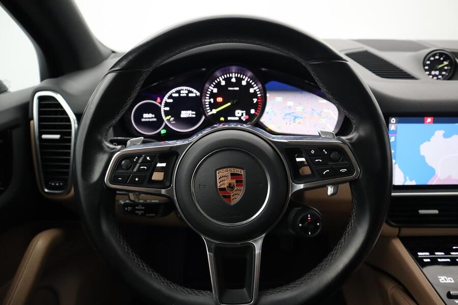 Porsche Cayenne vaihtoauto