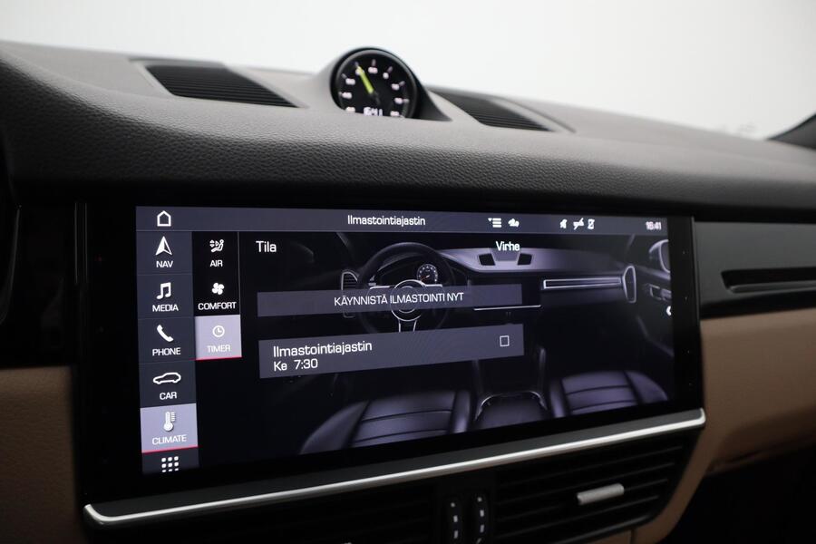 Porsche Cayenne vaihtoauto