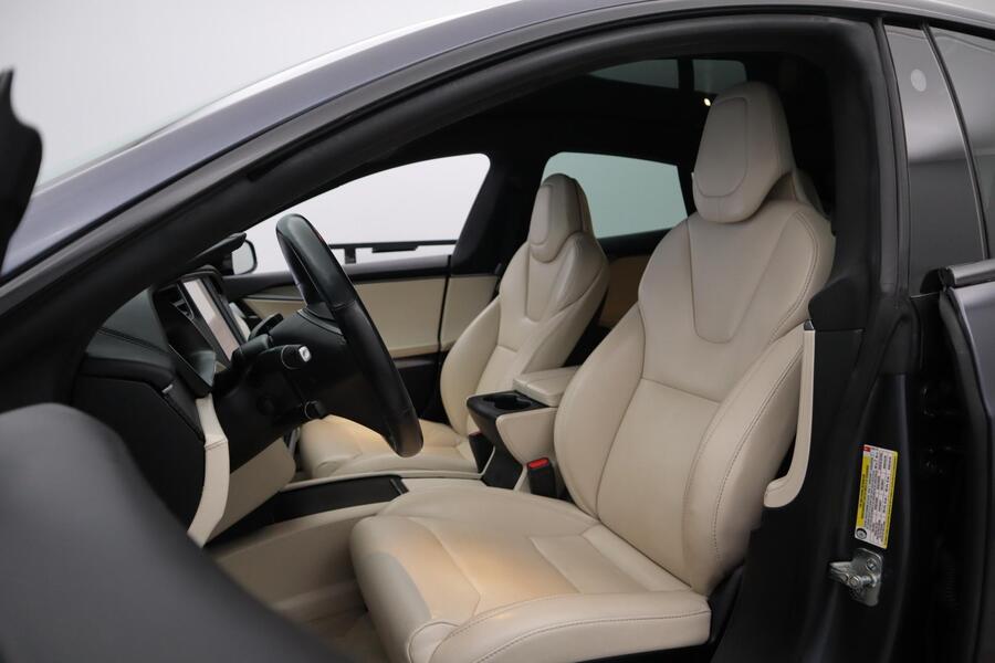 Tesla Model S vaihtoauto