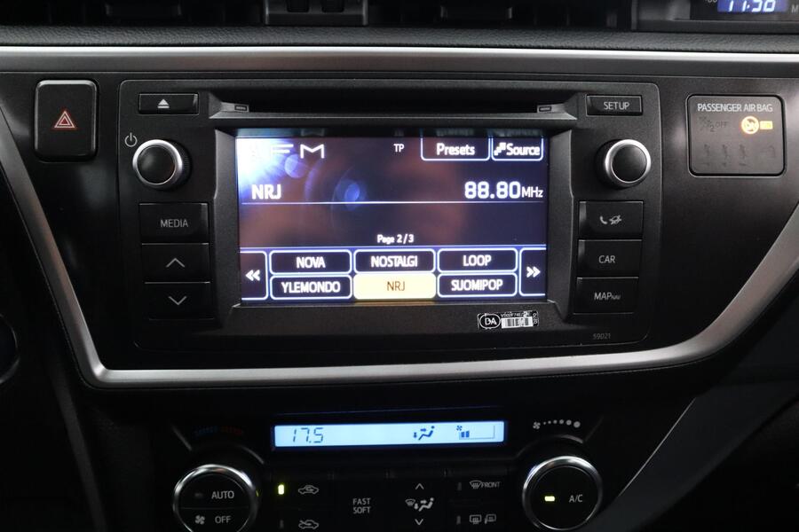 Toyota Auris vaihtoauto