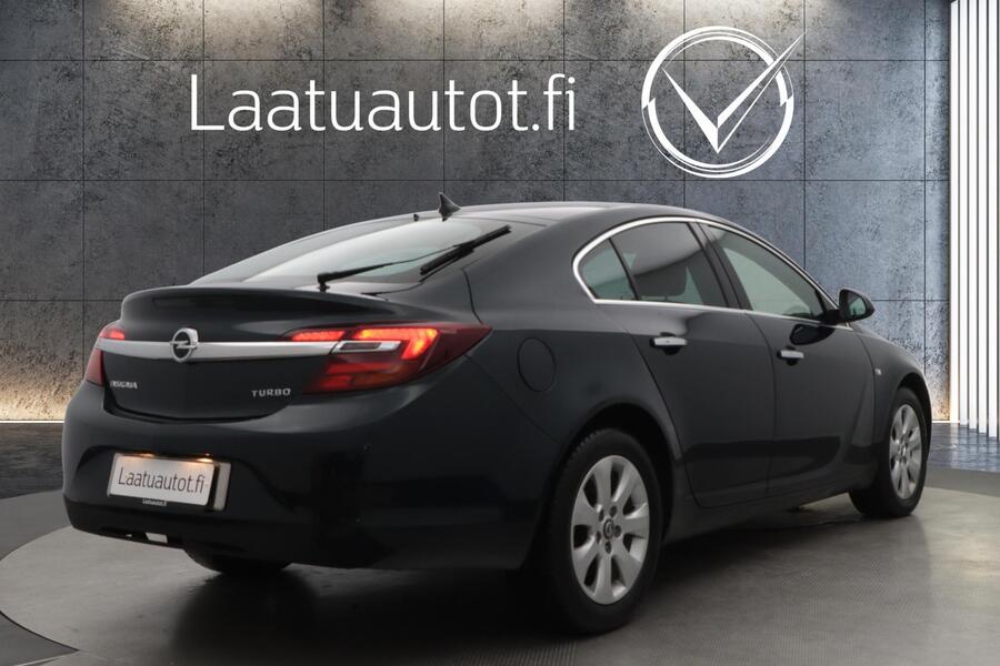 Opel Insignia vaihtoauto