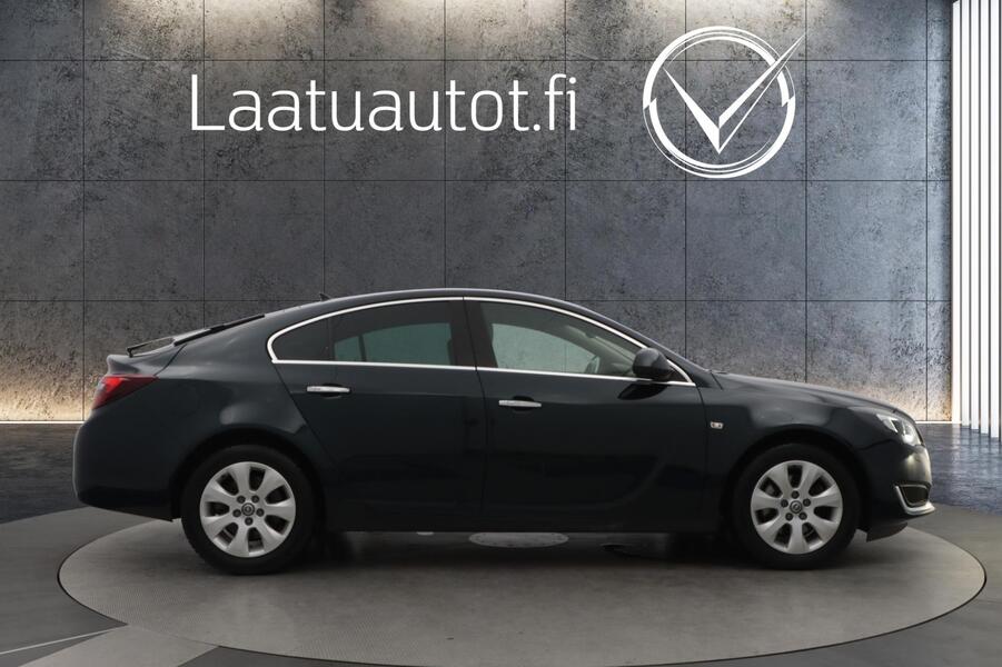 Opel Insignia vaihtoauto