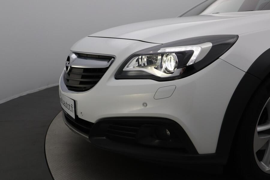 Opel Insignia vaihtoauto