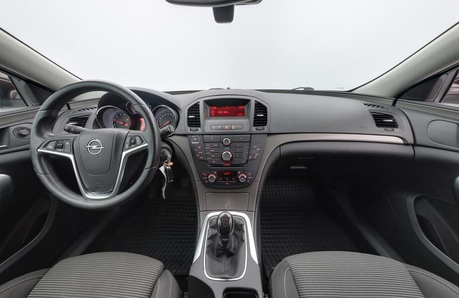 Opel Insignia vaihtoauto