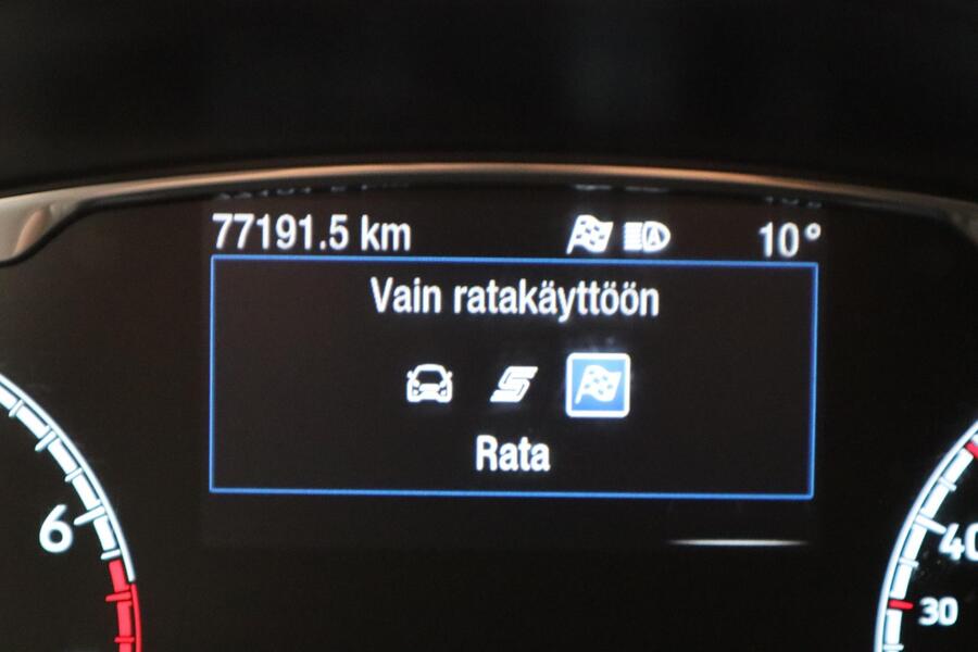 Ford Fiesta vaihtoauto