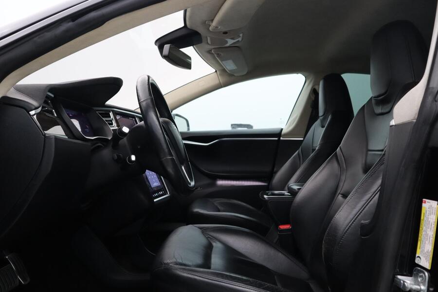 Tesla Model S vaihtoauto